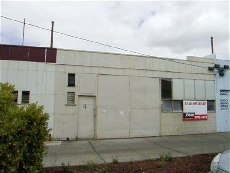 Click to view all images Unit 4, 61 Lonsdale Street Dandenong VIC 3175 - Image 2
