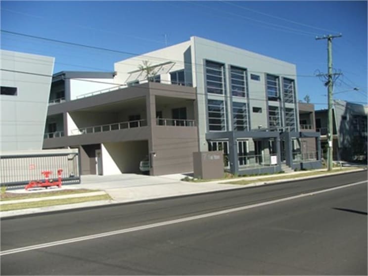 Click to view all images Thornleigh NSW 2120 - Image 3