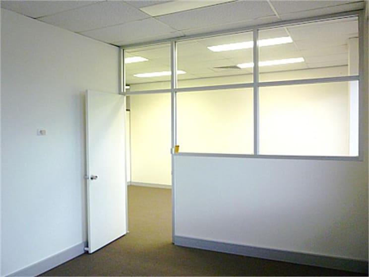 Click to view all images Moonee Ponds VIC 3039 - Image 3
