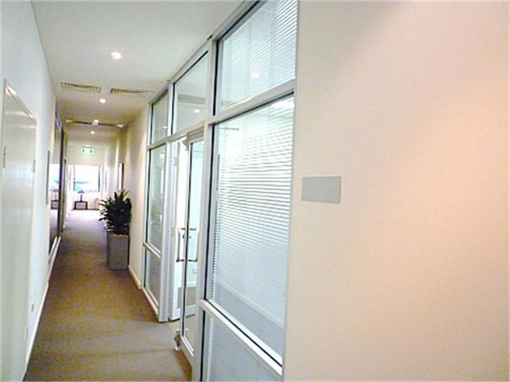 Click to view all images Moonee Ponds VIC 3039 - Image 2