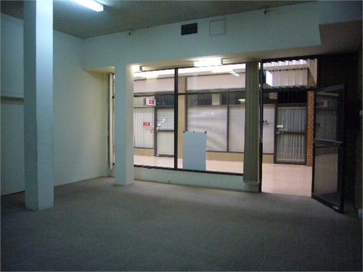 Click to view all images Unit 8 Gr Floor/860 Nepean Highway Hampton East VIC 3188 - Image 1
