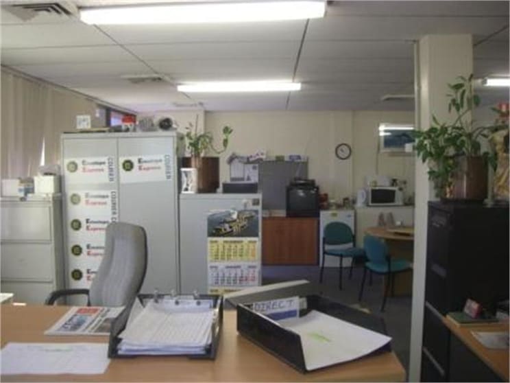 Click to view all images 12/1307 Botany Rd Mascot NSW 2020 - Image 2
