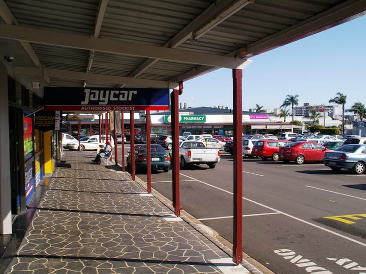 Click to view all images 7/187 Hume Street Toowoomba City QLD 4350 - Image 2