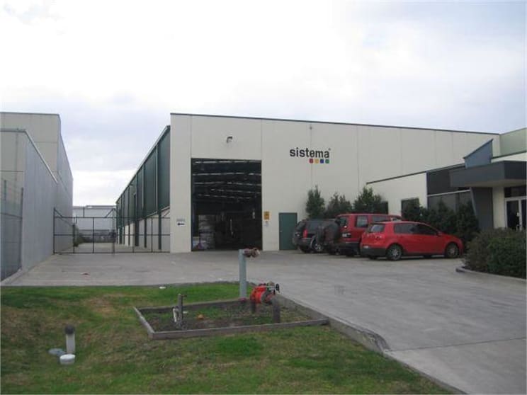 Click to view all images 35-37 Nissan Drive Dandenong VIC 3175 - Image 1