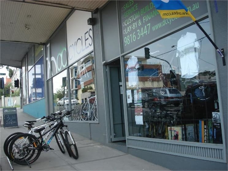Click to view all images 181 Balwyn Road Balwyn North VIC 3104 - Image 3