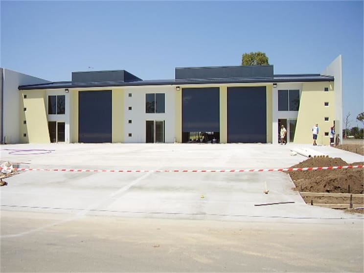 Click to view all images Coomera QLD 4209 - Image 1