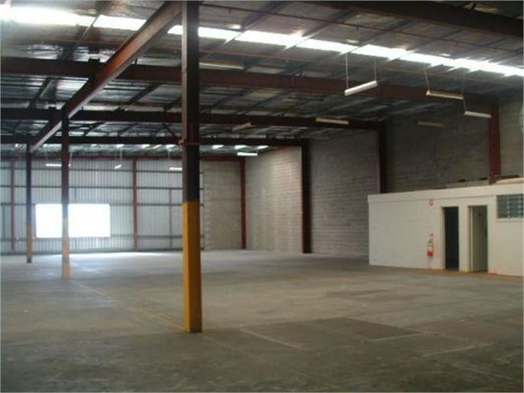 Click to view all images 29 Colebard Street Acacia Ridge QLD 4110 - Image 2