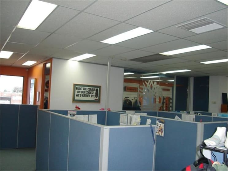 Click to view all images 17-19 Terracotta Drive Blackburn VIC 3130 - Image 2