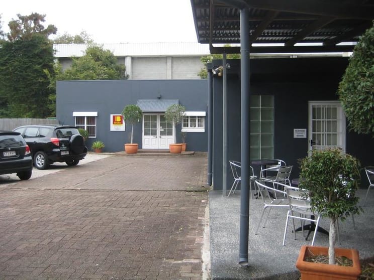 Click to view all images West End QLD 4101 - Image 2