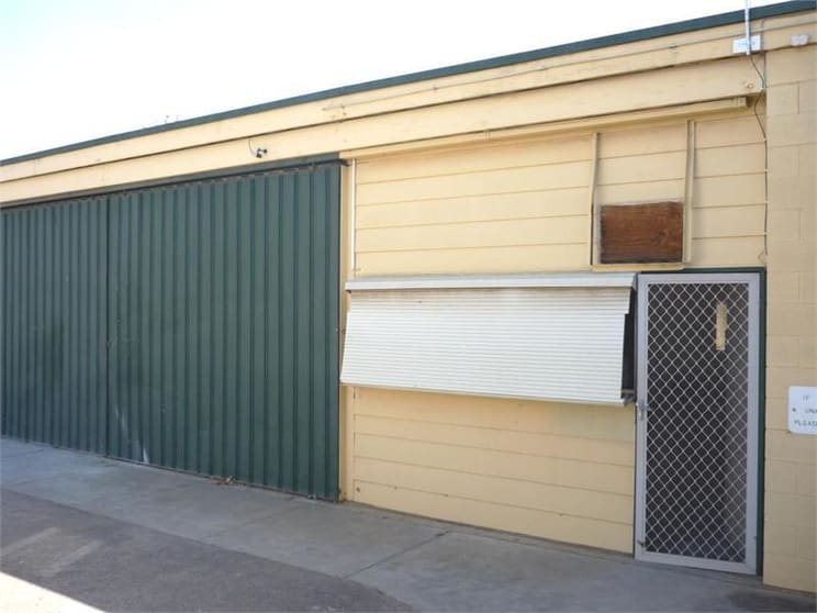 Click to view all images 36 West Thebarton Road Thebarton SA 5031 - Image 2