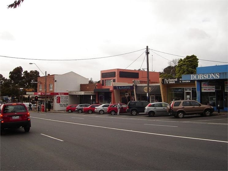 Click to view all images 272 Doncaster Road Balwyn North VIC 3104 - Image 2