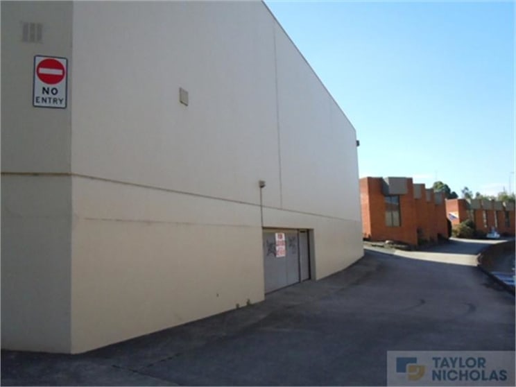 Click to view all images Unit 1 LG /9A Foundry Road Seven Hills NSW 2147 - Image 2