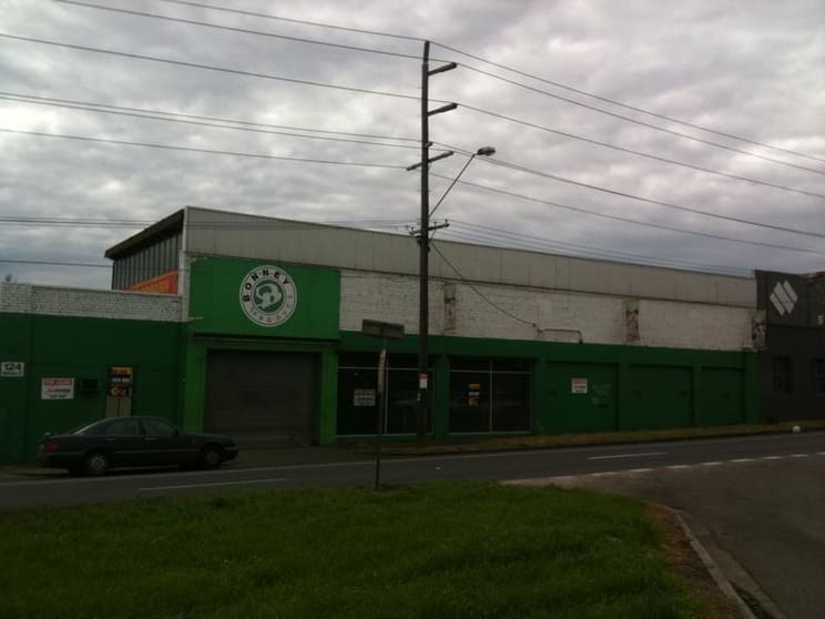 Click to view all images 124 Whitehall Street Footscray VIC 3011 - Image 1