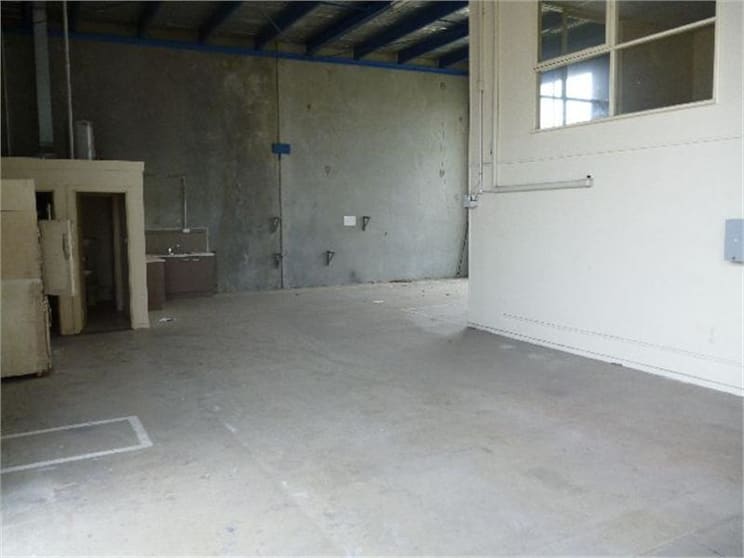 Click to view all images 5A/11 England Street Dandenong South VIC 3175 - Image 3