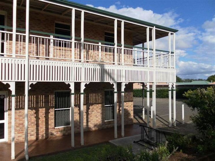 Click to view all images 214 Herries Street Toowoomba City QLD 4350 - Image 2
