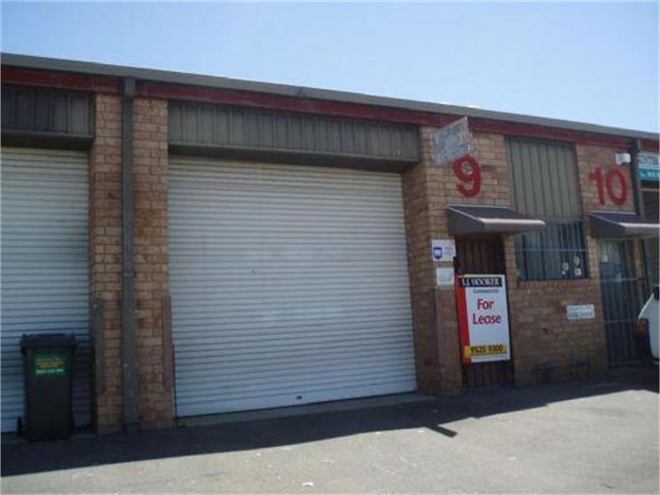 Click to view all images 9/3 - 5 Flora Street Kirrawee NSW 2232 - Image 1