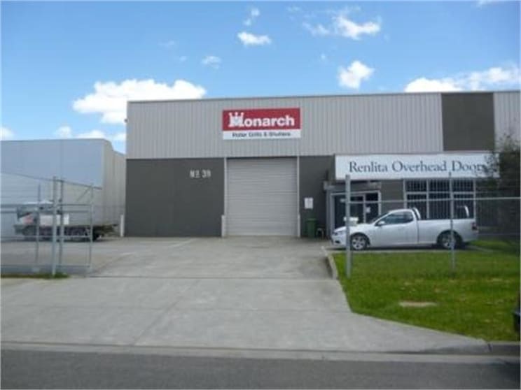 Click to view all images 39 Nicholas Drive Dandenong VIC 3175 - Image 2