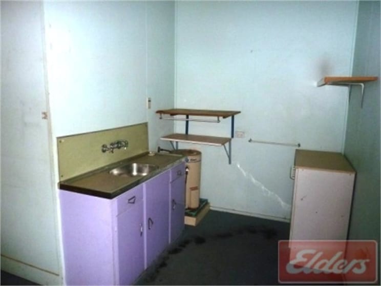 Click to view all images West End QLD 4101 - Image 3