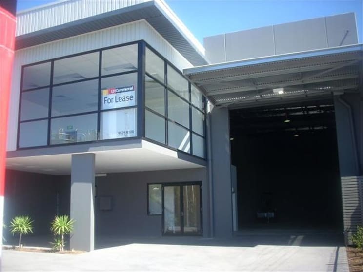 Click to view all images 25 Cawarra Road Caringbah NSW 2229 - Image 3