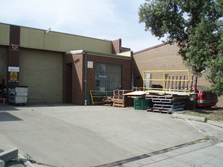 2/58 Amberley Cres Dandenong VIC 3175 - Image 1
