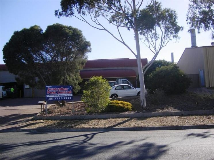 Click to view all images Unit 2/10 Einstein Drive Golden Grove SA 5125 - Image 1