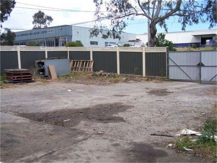 24 Vernon Avenue Heidelberg West VIC 3081 - Image 2