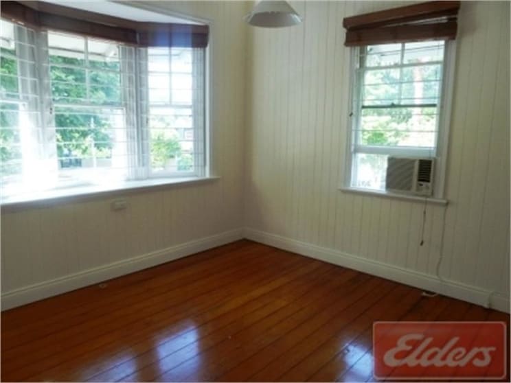 Click to view all images West End QLD 4101 - Image 2