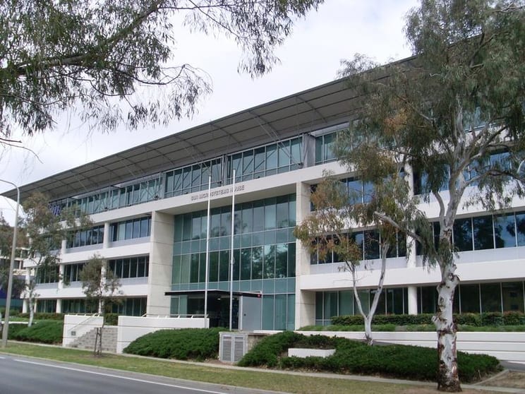Click to view all images Suite 1, G/243 Northbourne Avenue Lyneham ACT 2602 - Image 1