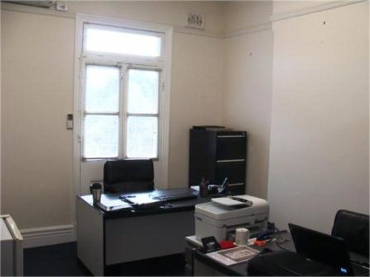 Click to view all images Hornsby NSW 2077 - Image 2