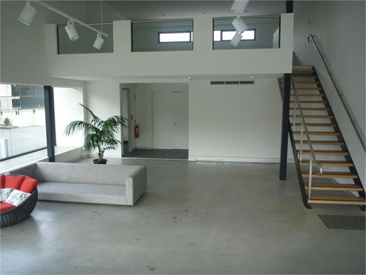 Click to view all images Shop 1/444-456 High Street Prahran VIC 3181 - Image 2