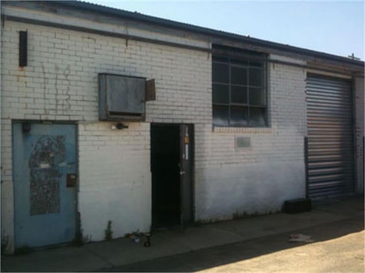 Click to view all images 2/63 Whiteside Road Clayton VIC 3168 - Image 1