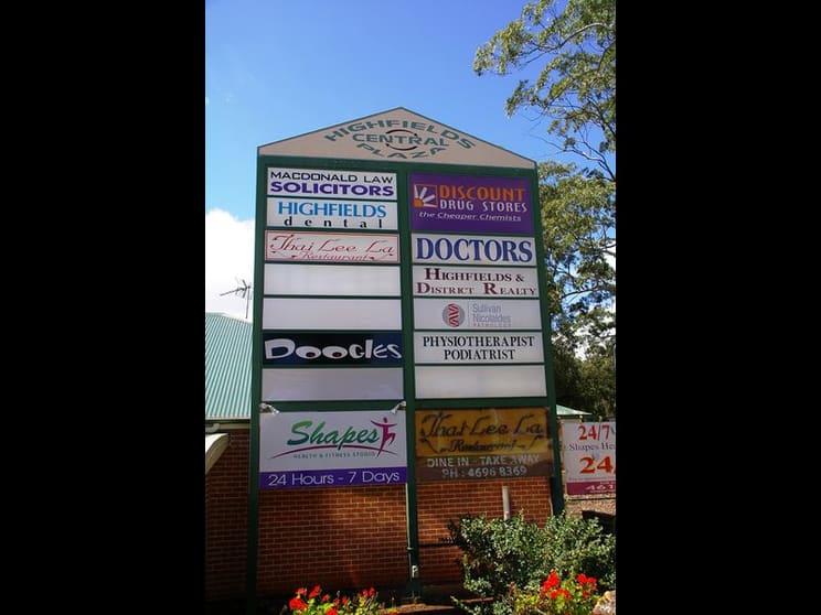 Click to view all images 5c/2 Plaza Circle Highfields QLD 4352 - Image 2
