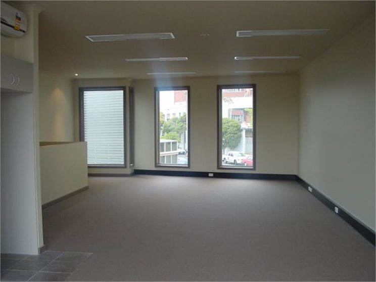3 Bruce Street Kensington VIC 3031 - Image 2