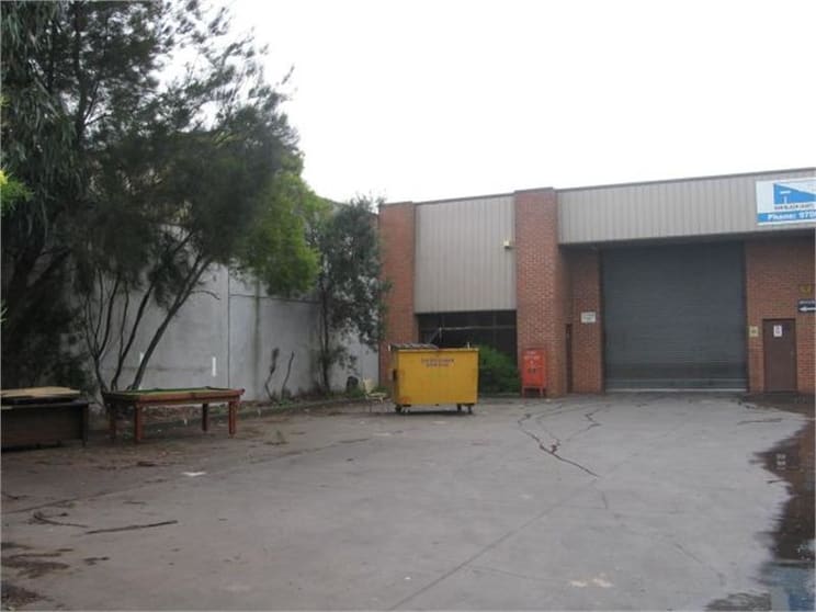 1/19 Kimberly Road Dandenong VIC 3175 - Image 2