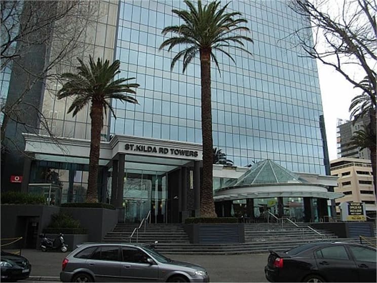 Click to view all images 213 /1 Queens Road Melbourne St Kilda Road VIC 3004 - Image 1