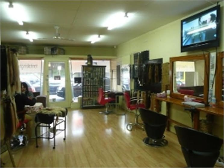 Click to view all images 341 Centre Rd Bentleigh VIC 3204 - Image 2