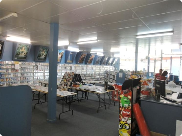 Click to view all images 1 & 2/271-275 Centre Road Bentleigh VIC 3204 - Image 3