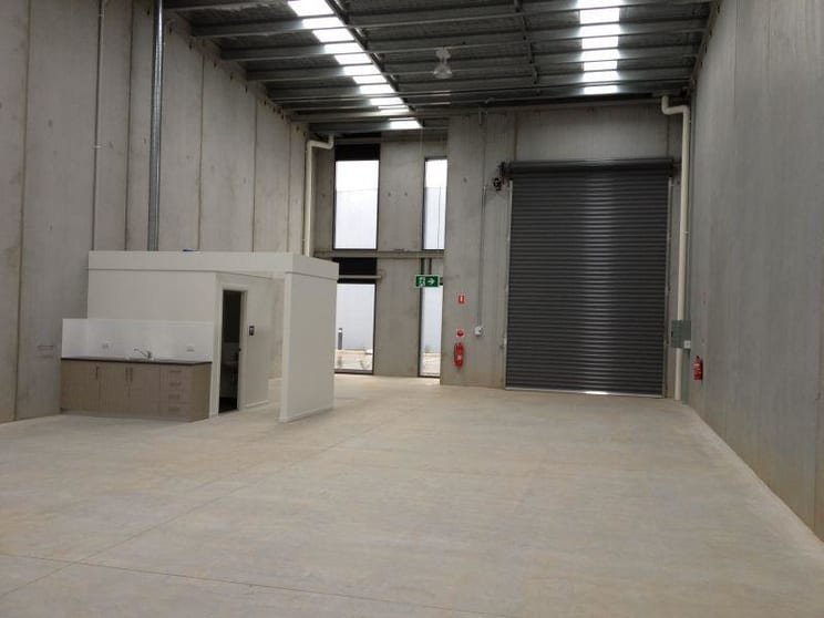 12/21-22 National Drive Hallam VIC 3803 - Image 2