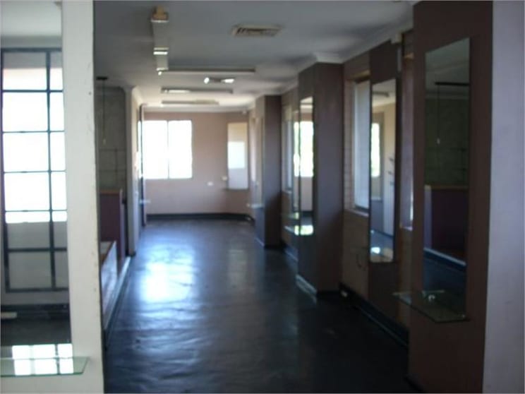 Click to view all images 2 Warburton Street Gymea NSW 2227 - Image 2