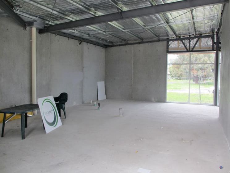 Click to view all images Shop 2/1-2 Sunderland Court, Cnr Seaford Road and Hartnett Drive Seaford VIC 3198 - Image 3