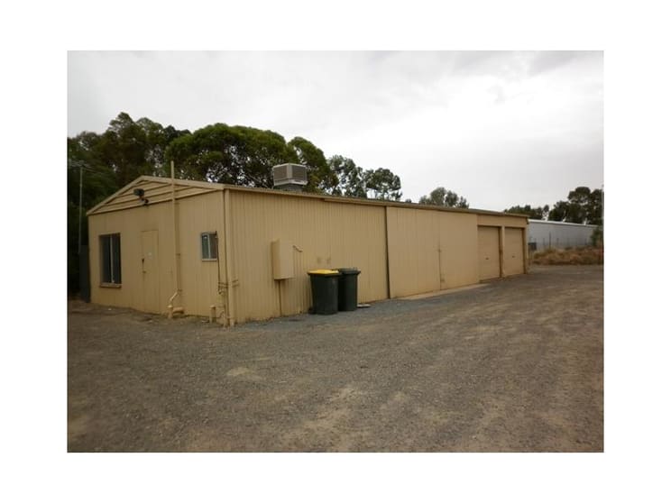 Click to view all images 11 Little Paxton Court Willaston SA 5118 - Image 1