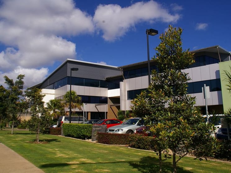 Click to view all images 205/11A-15 Scott Street East Toowoomba QLD 4350 - Image 3