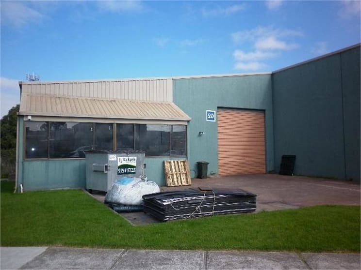 Click to view all images 20 Attenborough Street Dandenong VIC 3175 - Image 1