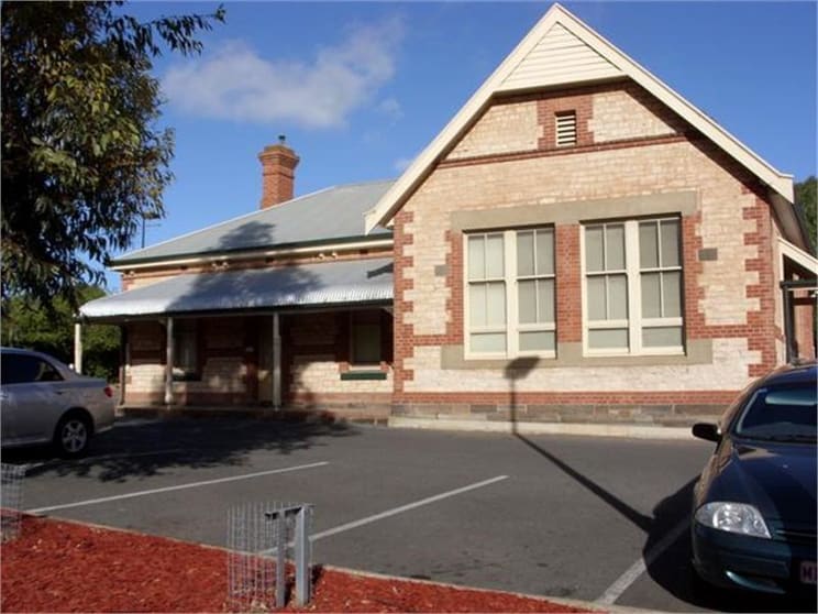 Click to view all images 165 Old South Road Old Reynella SA 5161 - Image 2