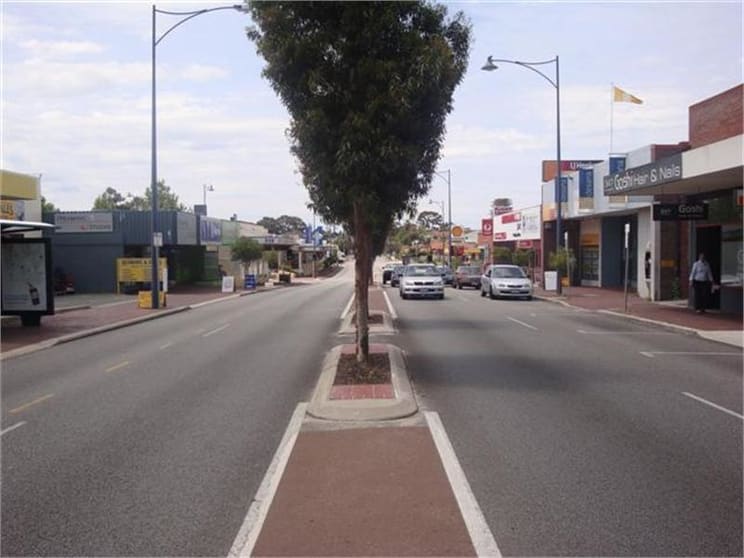 353 Cambridge St Wembley WA 6014 - Image 2