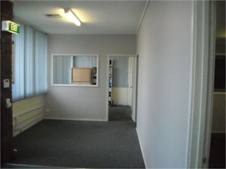 Click to view all images Unit 19/128 Canterbury Road Kilsyth VIC 3137 - Image 3