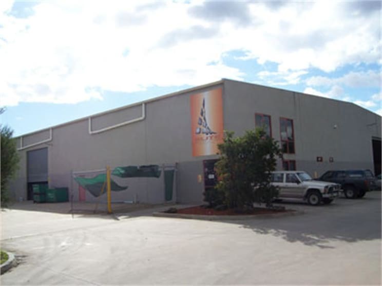 Click to view all images Unit 19 / 257 Colchester Road Kilsyth VIC 3137 - Image 1