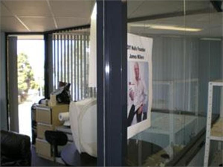 Click to view all images 101 Station St Nunawading VIC 3131 - Image 3