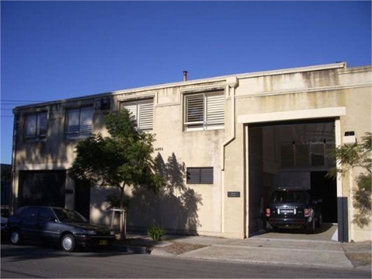 Click to view all images 23 Doody Street Alexandria NSW 2015 - Image 1