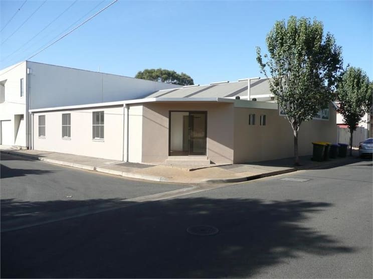 Click to view all images 32 Eleventh Street Bowden SA 5007 - Image 1